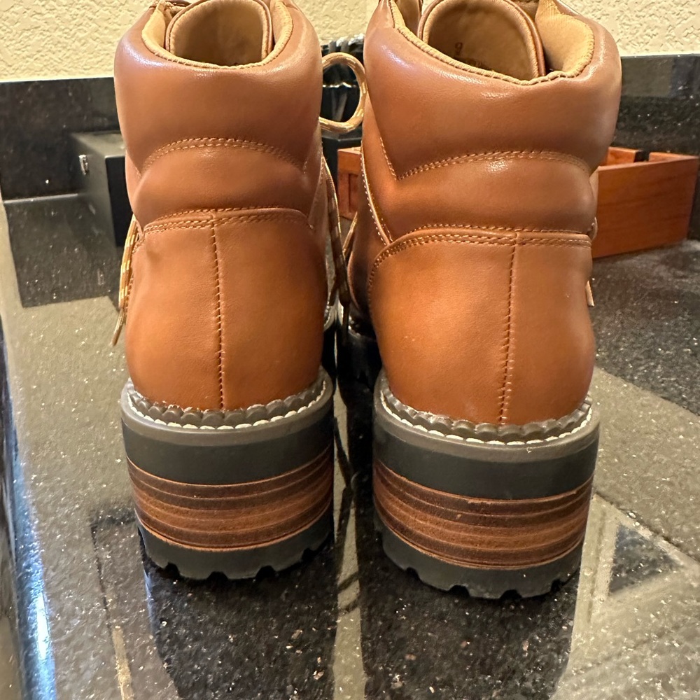 Universal Thread Brown Boot - Picture 4 of 7